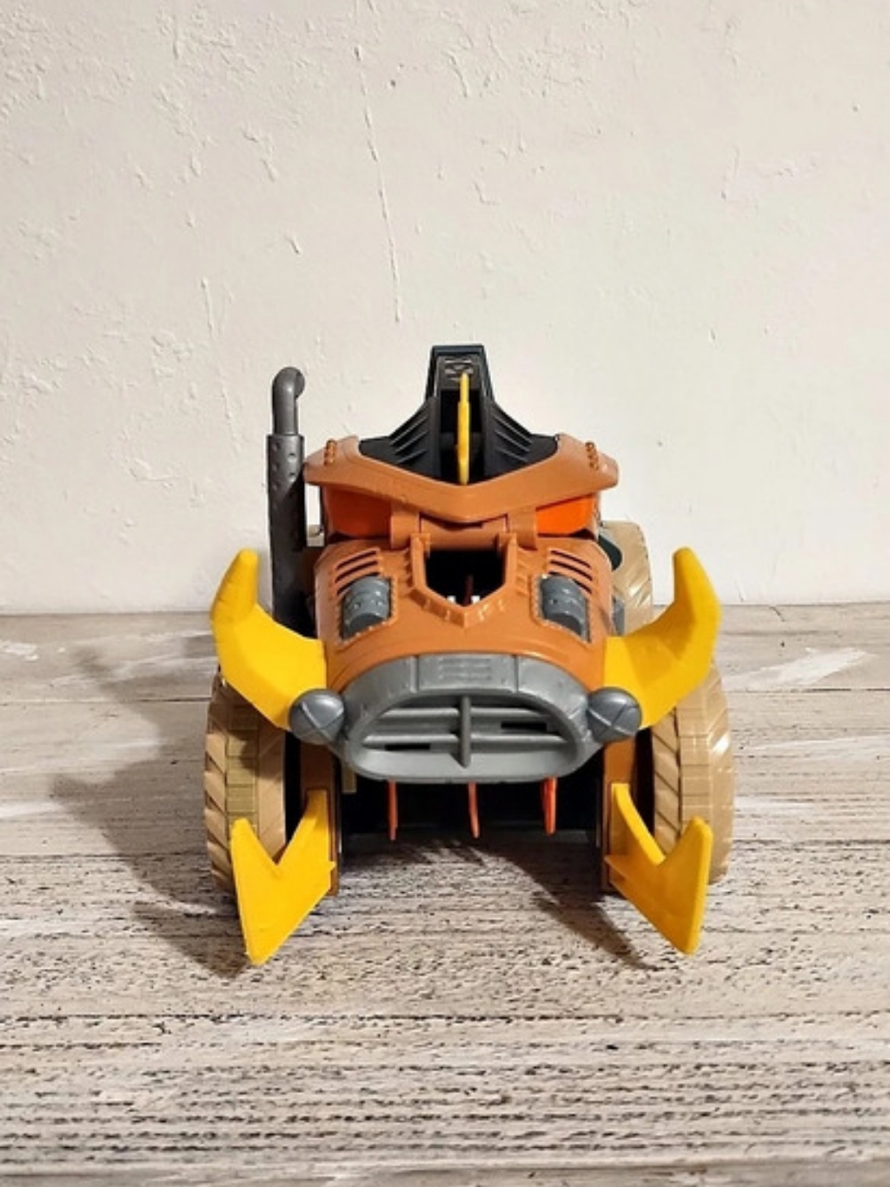 Monster Jam  Megalodon mad Hog Chomper y Monster Truck plastic